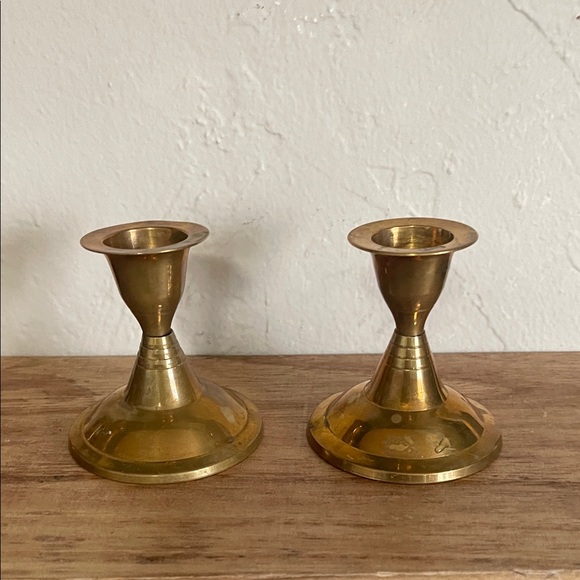 Elegant Brass Candle Holders - Picture 1 of 4